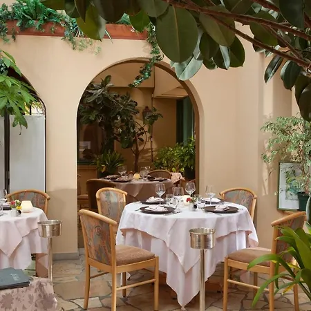 Hotel Le 3*