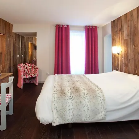 Le Hotel 3*
