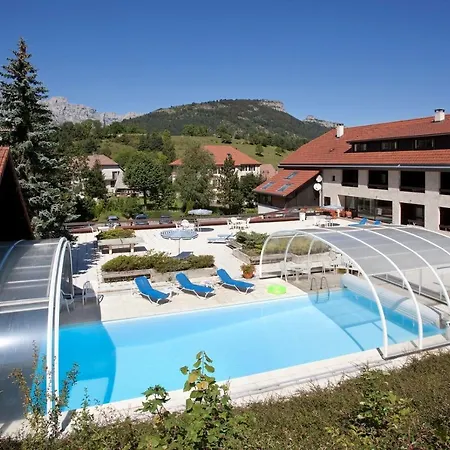 Le Hotel 3*