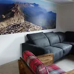 Le 3*